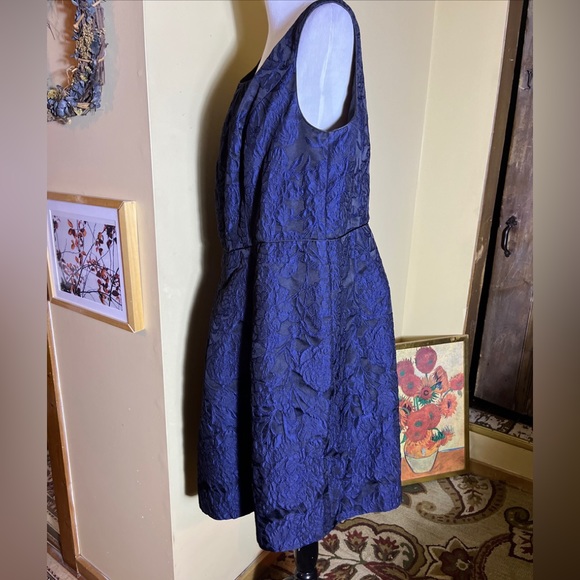 TALBOTS sz 16W Tank Dress Fit-N-Flair Black Blue Damask Texture Floral Twirl NEW - Picture 10 of 16